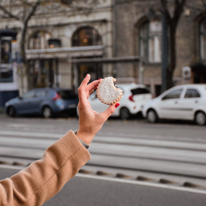 „Aprósütemény válogatás – ünnepi édességek Budapest